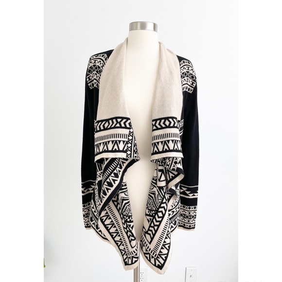 Vestique Boho Azteca Printed Long Sleeve Drapped Open Cardigan Size Small - Picture 3 of 9